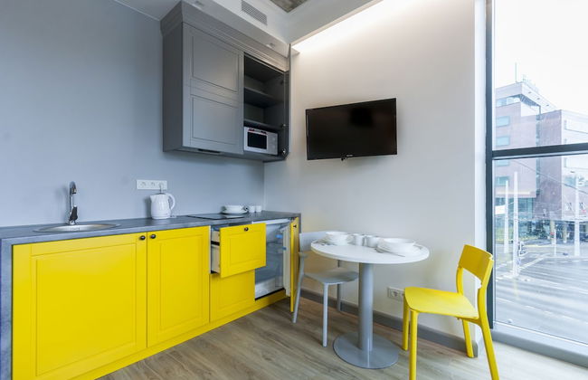 9010 Apartments - Photo 12