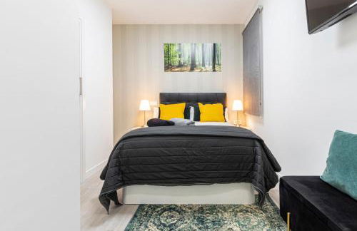 Madrid Río Apartment - Photo 8