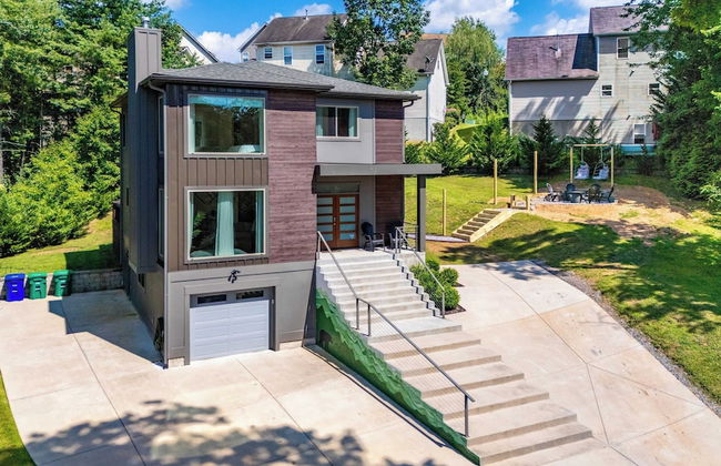 Modern Escape by Avanstay w/ Hot Tub, Fire Pit, Mountain Views, 10min to Town - Foto 25