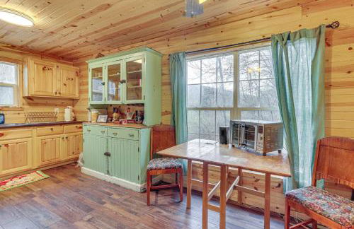 Greenbrier River On-Site! Modern-Rustic Log Cabin - Foto 10