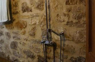 The Mountain House -mountain getaway - Photo 54