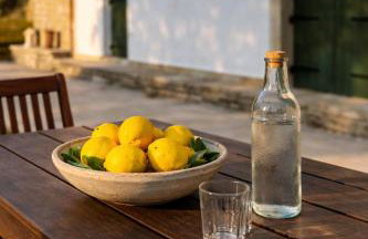 'Perithyron', Konstantina's House, Old Perithia - An Authentic stone Retreat in Corfu's most Historic Village - Photo 17