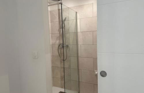 Escapade marseillaise proche de la mer plein sud avec jardin privé - clim & wifi gratuit - Foto 15