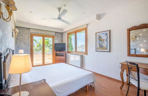 Villa Quesada - Photo 17