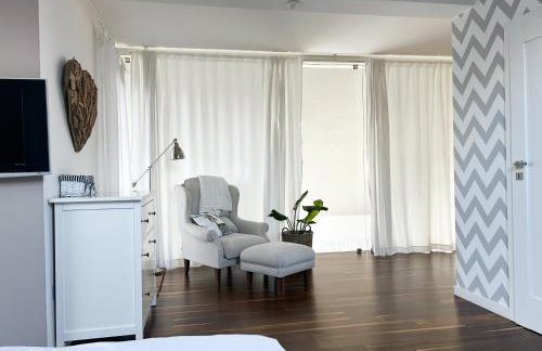 Nowoczesna Luksusowa Willa z Prywatnym Basenem, 3 Sypialnie, blisko Krakowa i Zakopanego - Foto 14