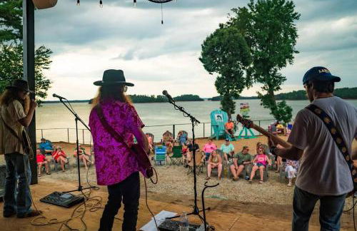 ClemsonILakesideIParkPassIPizzaOvenlYouTubeTVlFirePit - Foto 65