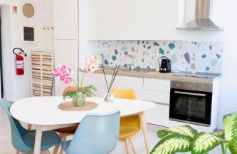 Cosmo 38 Luxury Apartments - Free Parking - Photo 34