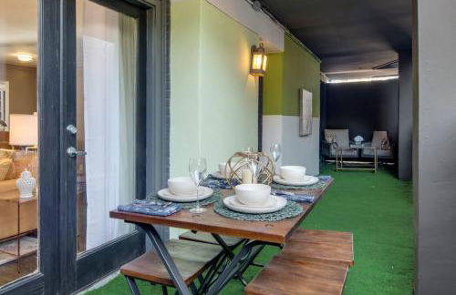 Spacious 2-Bed Dallas Condo Patio Resort Pool - Foto 21