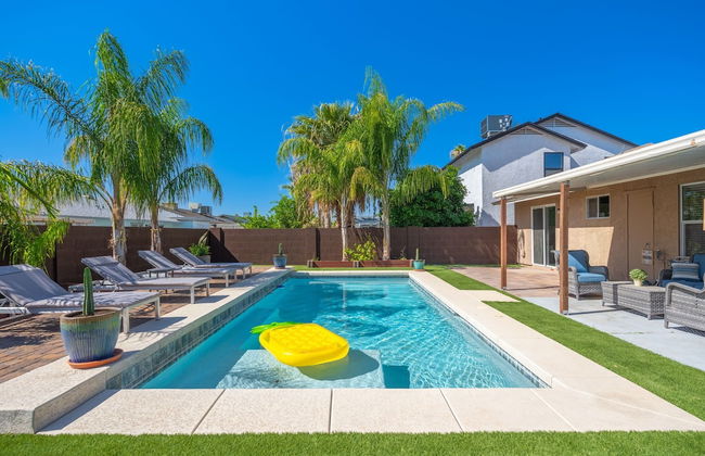 Kristys Kastle - Photo 1