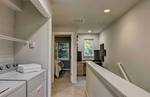 Walk to Local Shops and Eats! Quaint Issaquah Home - Foto 15