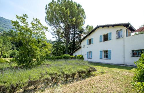 Spacious villa in Tourrettes-sur-Loup with Private Lake access Sleep 16 - Foto 6