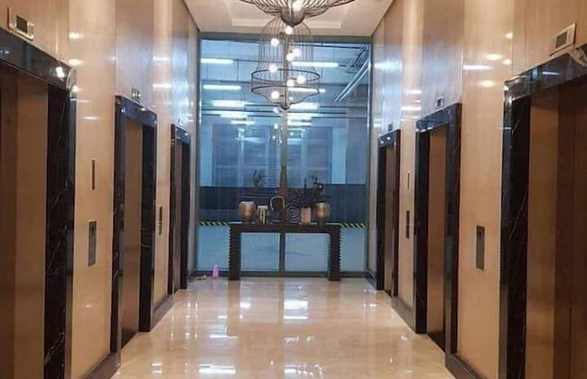 One Uptown Residence - Photo 7