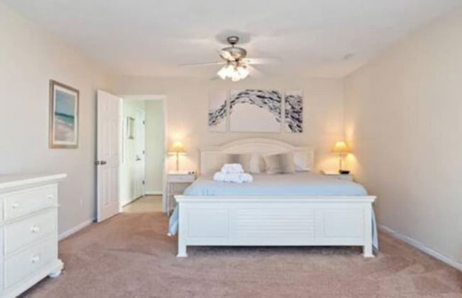 Enjoy Sunny Daze Private Pool Walk to Beach - Foto 38