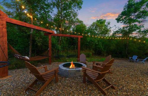 Under the Stars - Secluded, Hot Tub, Firepit, Games - Foto 17