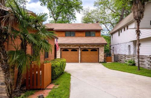 5BR 3.5BA Waterfront Boat, Dock and Kayaks, Lake McQueeney by Austin Vacay - Foto 54