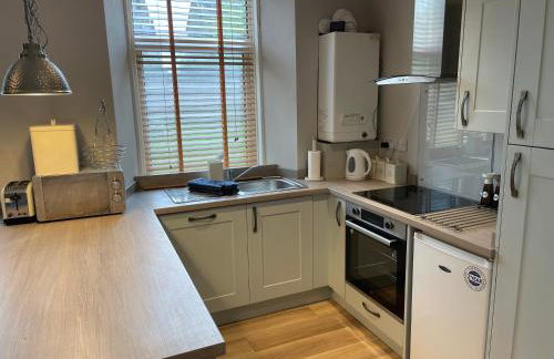 34 James St cosy 2 bedroom, ground floor apartment, garden - Foto 4