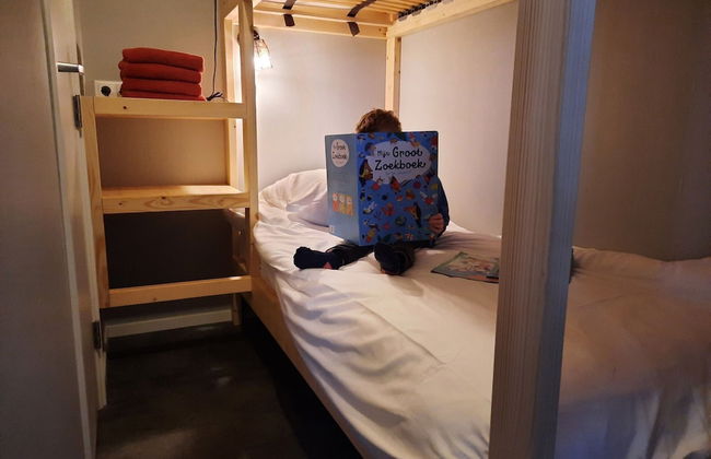 Atmospheric Lodge With Unobstructed View, Located in Beautiful Drenthe - Photo 8