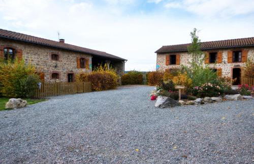 Gîte accueillant pour 7 pers avec cheminée et terrasse - FR-1-496-225 - Foto 7