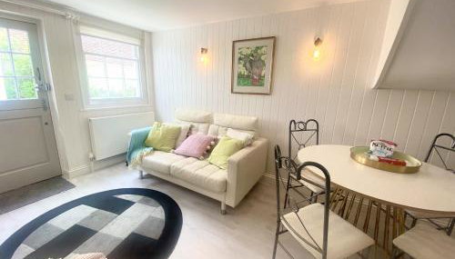 Stylish Cottage with Quay and River View - Foto 5