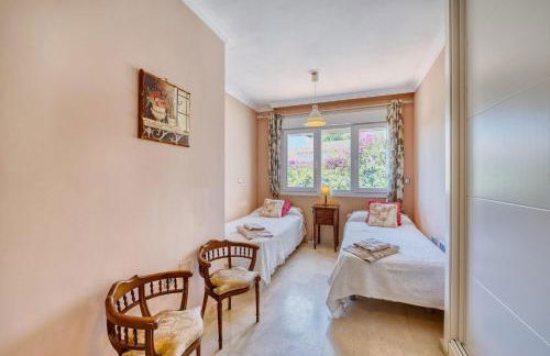 1107 Marbella Beach Front House - Photo 19