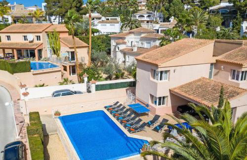 Villa Angela Flores by Villa Plus - Photo 7