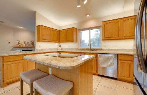 Home on Golf Course with Private Pool in Phoenix! - Foto 8