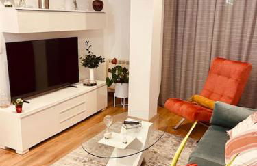 Apartamento céntrico y de diseño con parking - Foto 12