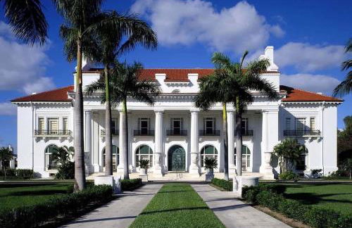 Casa Blanca - Chic Spanish-Style Cottage with Private Courtyard - Foto 17