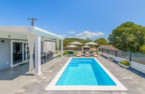 Villa Tranquil Rest - Foto 47