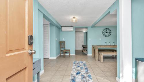 Sleep a Group of 7 in this Spacious Galveston Studio - Minutes to Beach! - Foto 2