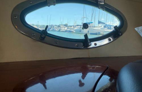 Y-Knot-Two Bedroom Luxury Motor Boat In Lymington - Foto 25