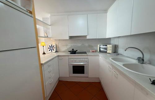 Tamariu Beach 1- Beachfront Home with wifi views - Foto 10