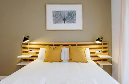 WintowinRentals Modern Apartment with Private Indoor Patio in Málaga - Foto 21