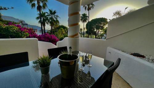 Ground Floor Apartment at Matchroom Country Club - Photo 5