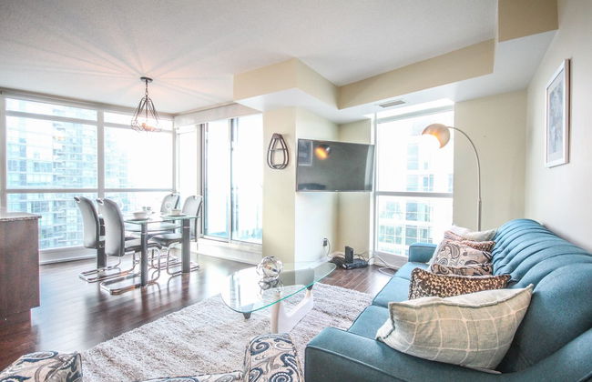 Sarkar Suites - Fort York Blvd - Foto 1