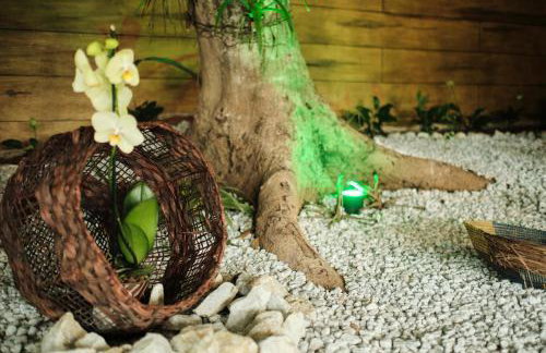 Casa da Árvore - Refúgio de Luxo com Jacuzzi e Vista para a Serra - Foto 5