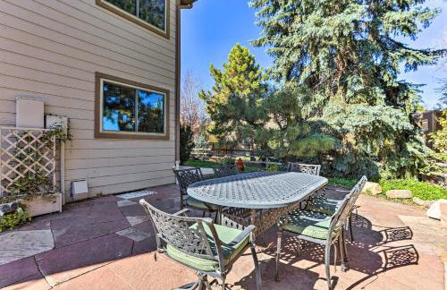 Near Shops & Eats! Centennial Home w/ Sunroom - Foto 36