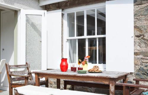 Enchanting,rustic, Dundurn Mill with stunning views and private river - Photo 24