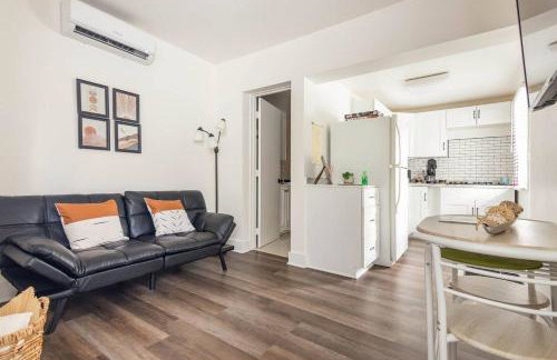 Sleeps 3, Cozy, Boho Style, in the heart of Miami -free parking - Foto 50