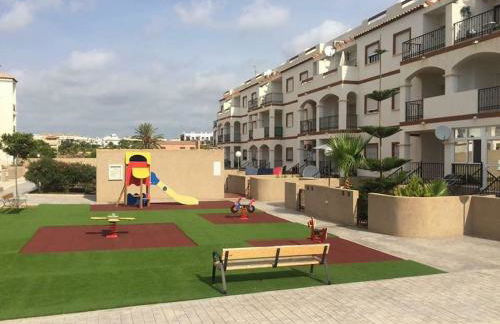 Lovely bungalow with two big terrasses - Foto 28