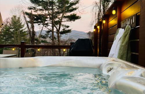 Blue Ridge Cozy Cabin King Bed Hot Tub & Dog Friendly - Foto 4