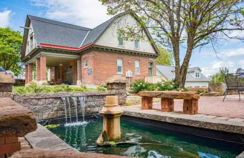 New Kid in Town - King Bed & Sofa Bed - Sleeps 2-4 - Photo 7