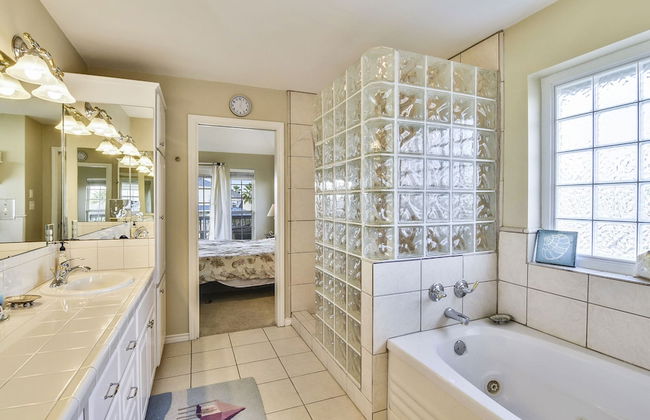 Sol of the Sea - Photo 23