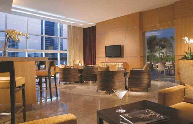 Three Bedroom Apartment, Oakwood Premier Cozmo Jakarta - Foto 19