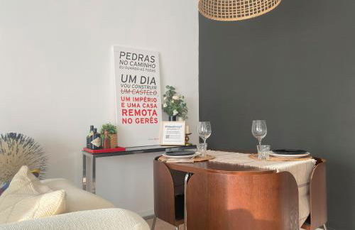 Lisbon, renovated T2 apartment Portas de Benfica - Foto 1