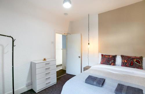 Perfect Booking 4 Bed Home in Leytonstone - Foto 31