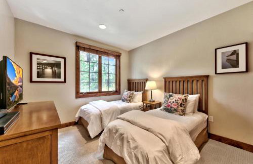 The PEAK Rubicon 11 - The Ultimate in Lakefront Luxury - Foto 11