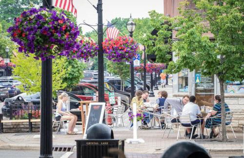 McHenry Riverside Retreat Comfort - Foto 7