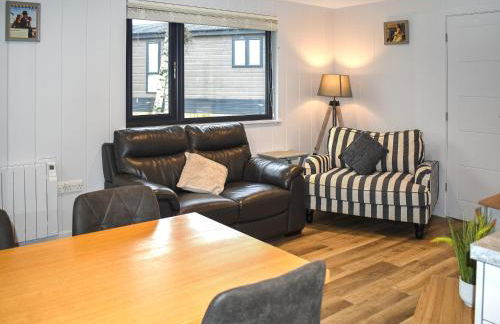 Lodge 6- Uk51084 - Photo 3