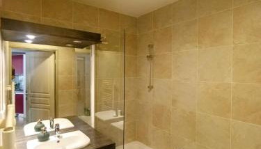 Quiet Appartment AC 400m Palais & 100m Beach - Foto 4